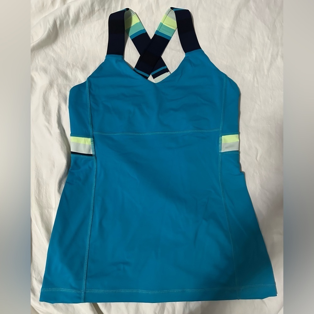 Lululemon Women’s Sleeveless Shirt- Size 8 - Picture 1 of 7